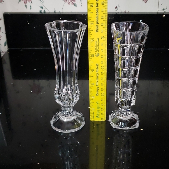 2 Crystal Decorative Vases - Picture 2 of 4